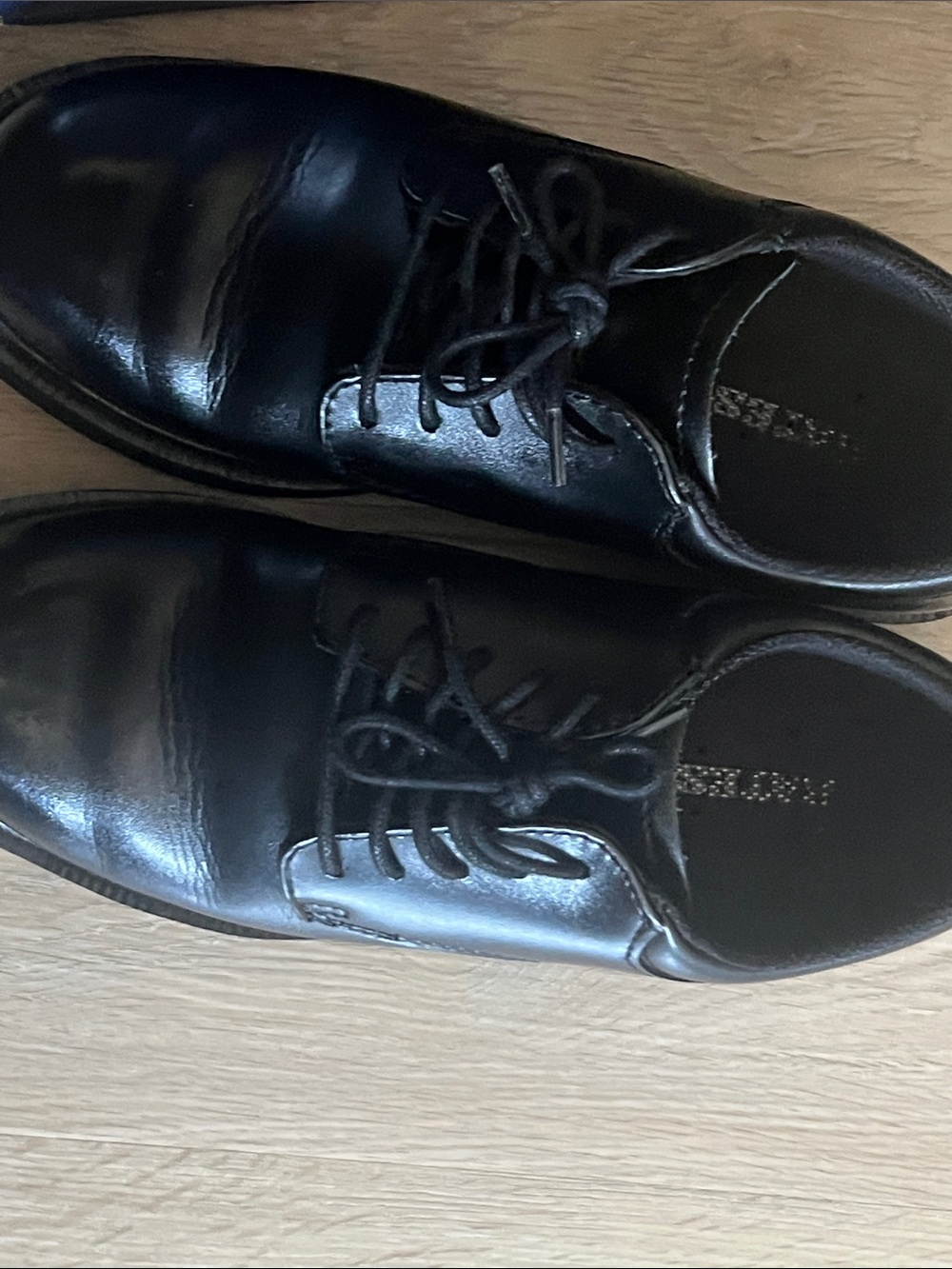 Bates Black High Shine Oxford Shoe Box